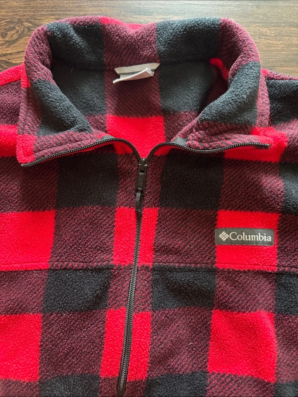 Columbia Red and Black Buffalo Plaid Mens fleece Jacket